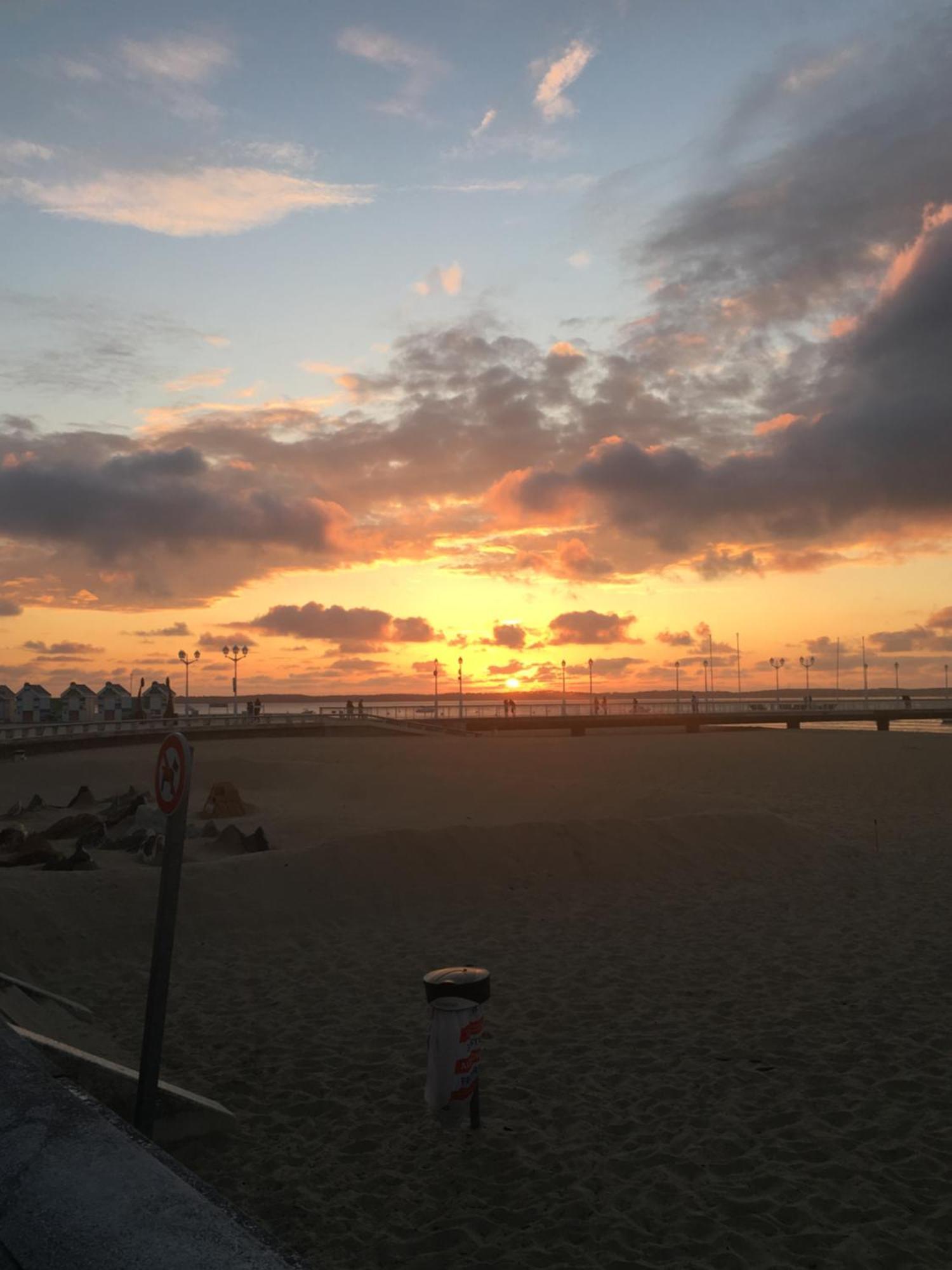 Le Studio De La Plage Centrale Arcachon Exteriér fotografie